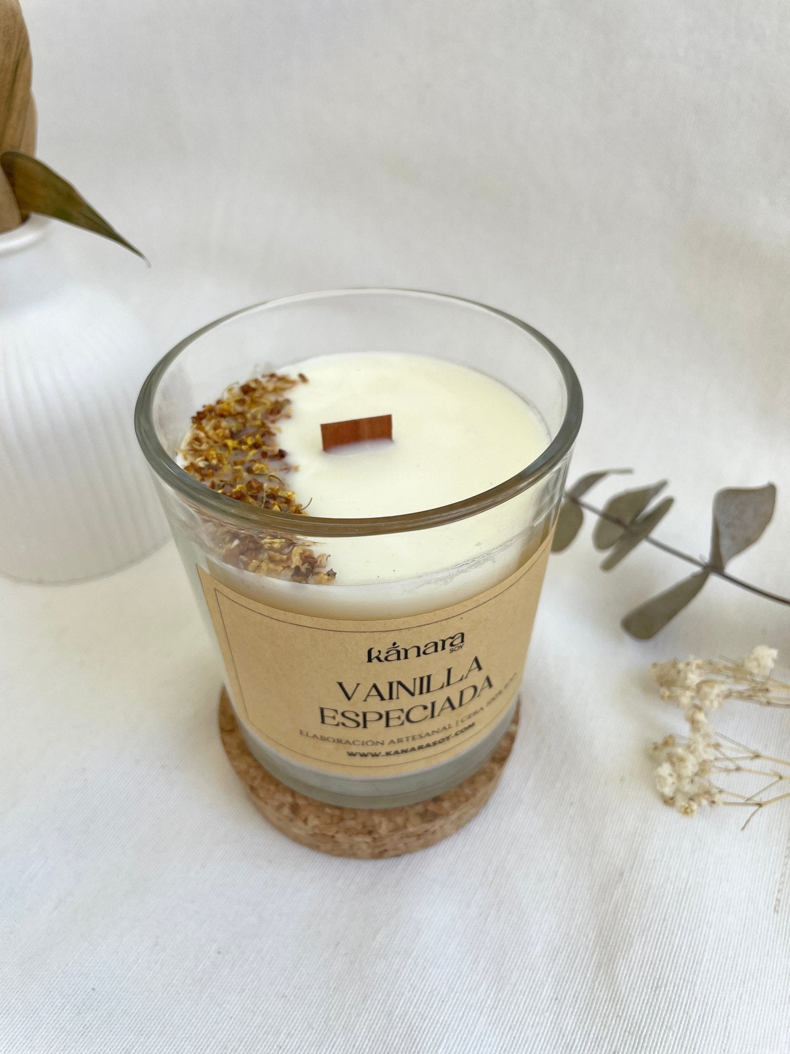 Vela Aromática Vainilla Especiada - KānaraSoy.com